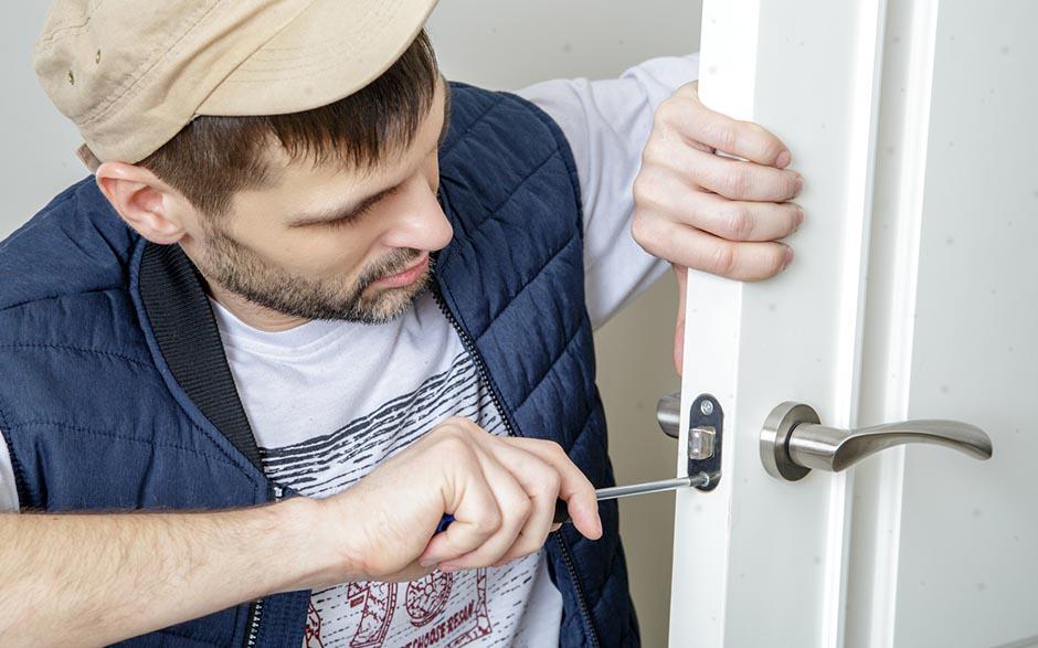 recherche serrurier metallier La Courneuve